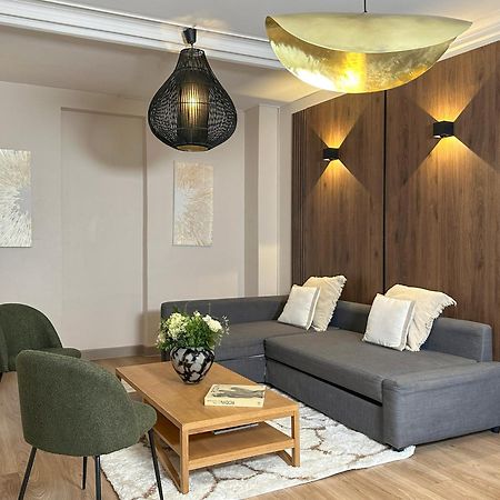 Champs Elysees Area Париж Екстериор снимка