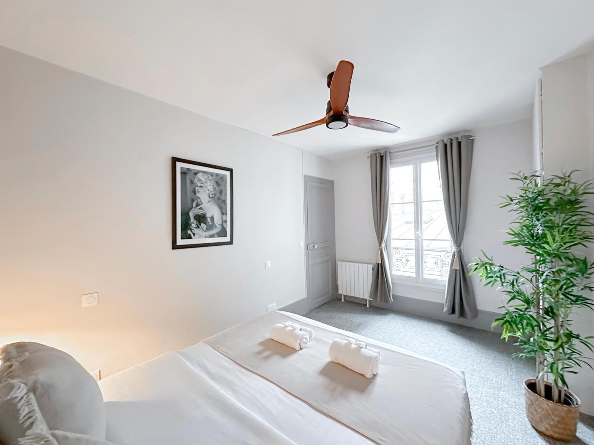 Champs Elysees Area Париж Екстериор снимка